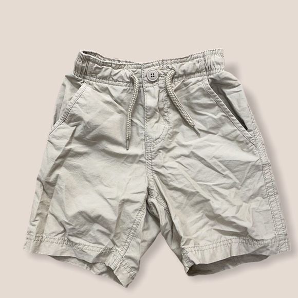 Gap breathable slip on khaki shorts - Picture 1 of 7